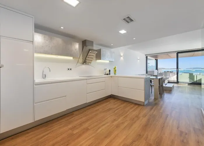 Londres Derecha بورت دي بوينسا