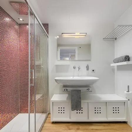 Londres Derecha * פורט דה פולנסה